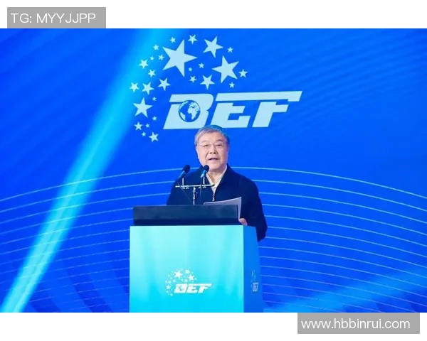 深圳足球队的力量变革引发热议全城共话未来发展之路