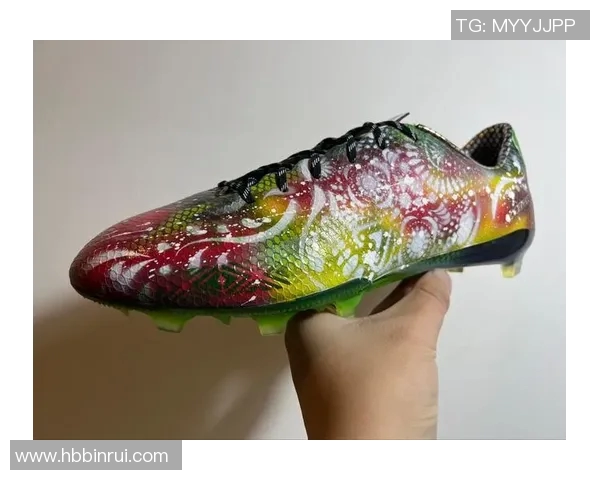 足球明星球鞋色彩背后的故事与时尚潮流探秘 足球明星球鞋色彩背后的故事与时尚潮流探秘