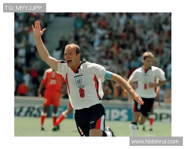 进球最多的中锋足球明星盘点与历史成就分析 进球最多的中锋足球明星盘点与历史成就分析